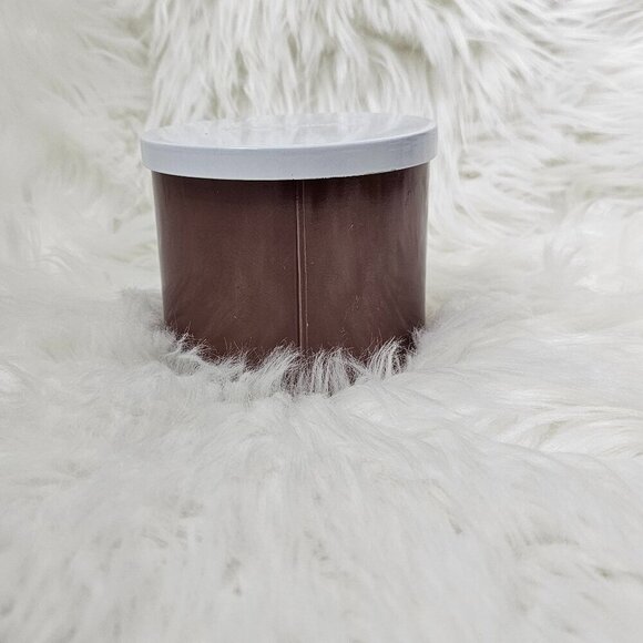 Goosecreek Black Forest Cake Germany 3-Wick Soy Wax Essential Oil Jar Candle NEW - Picture 4 of 4